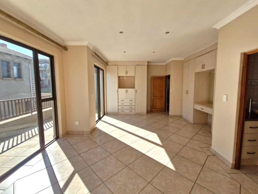 2 Bedroom Property for Sale in Xanadu Eco Park North West